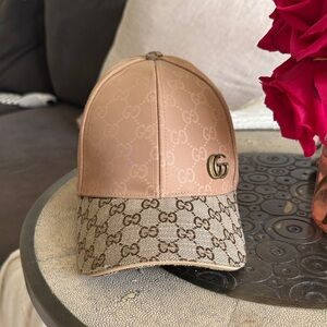 Gucci Beige Monogram Cap
